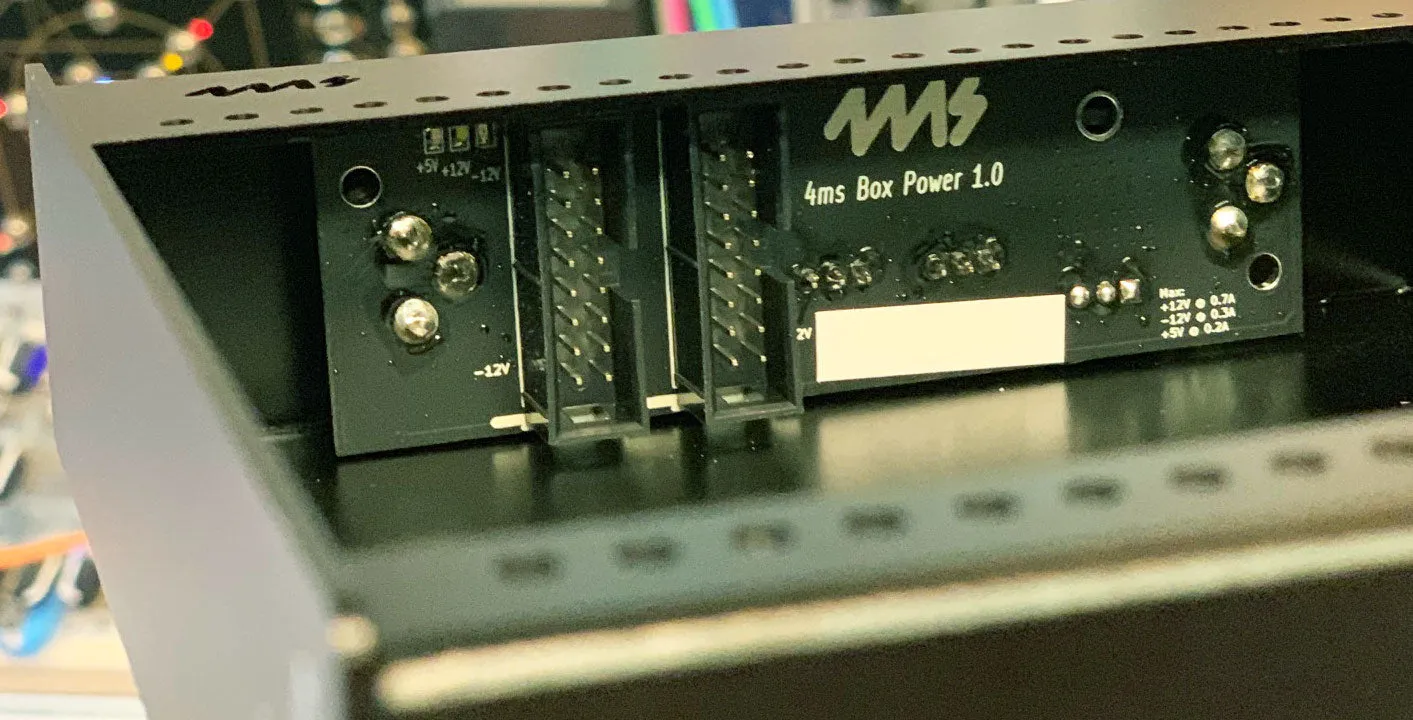 4MS Pod 20 - Powered
