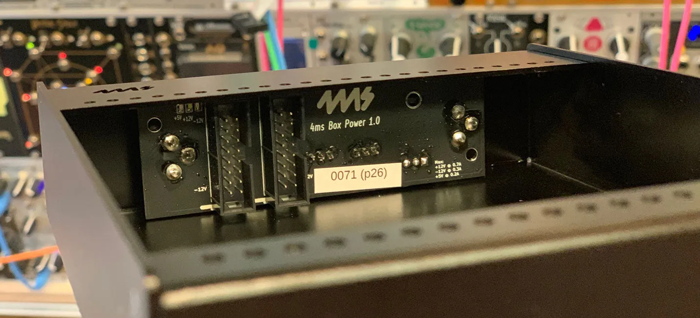 4MS Pod 26 - Powered