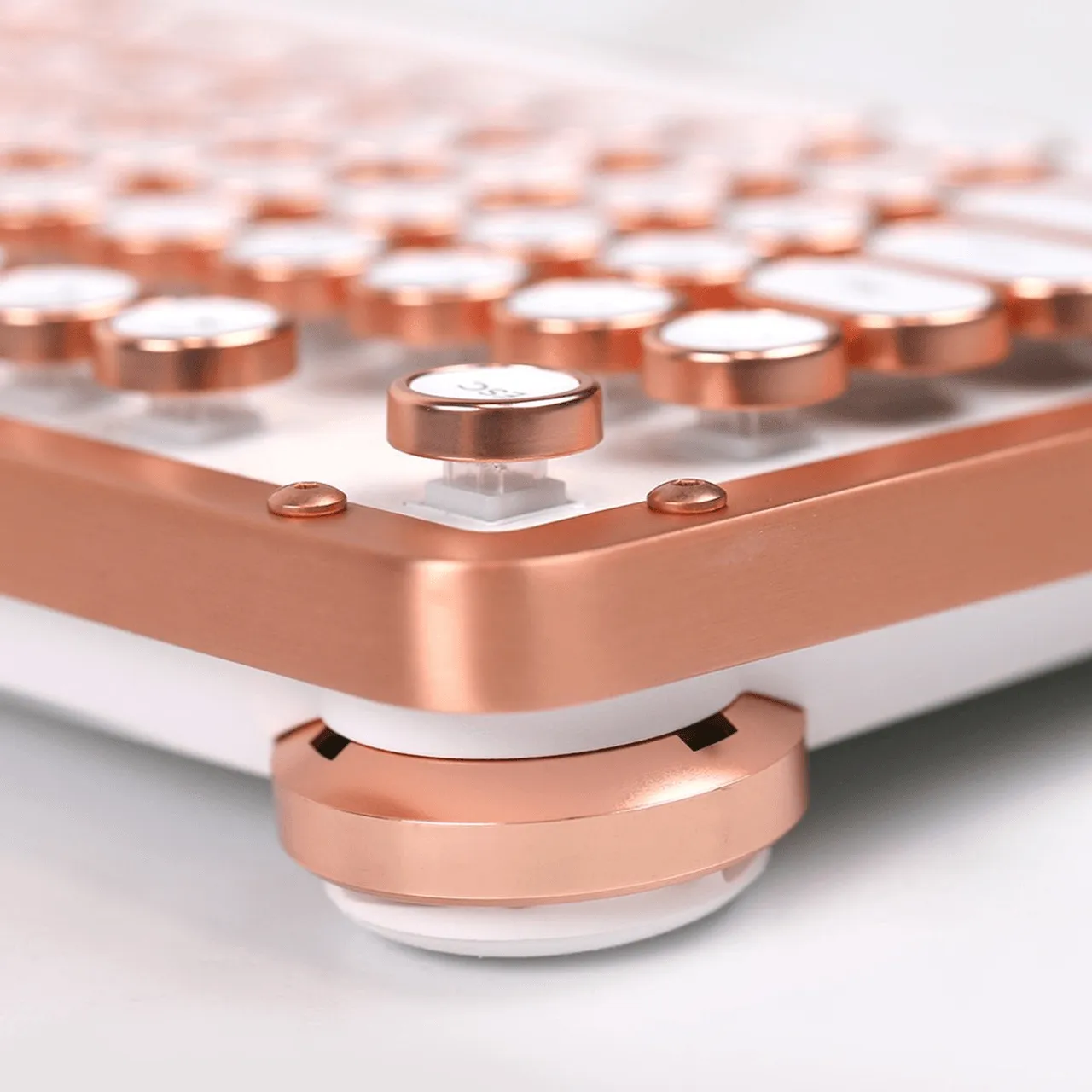 Azio Retro Posh Wired Mechanical Keyboard Full Size Typewriter Style Copper White