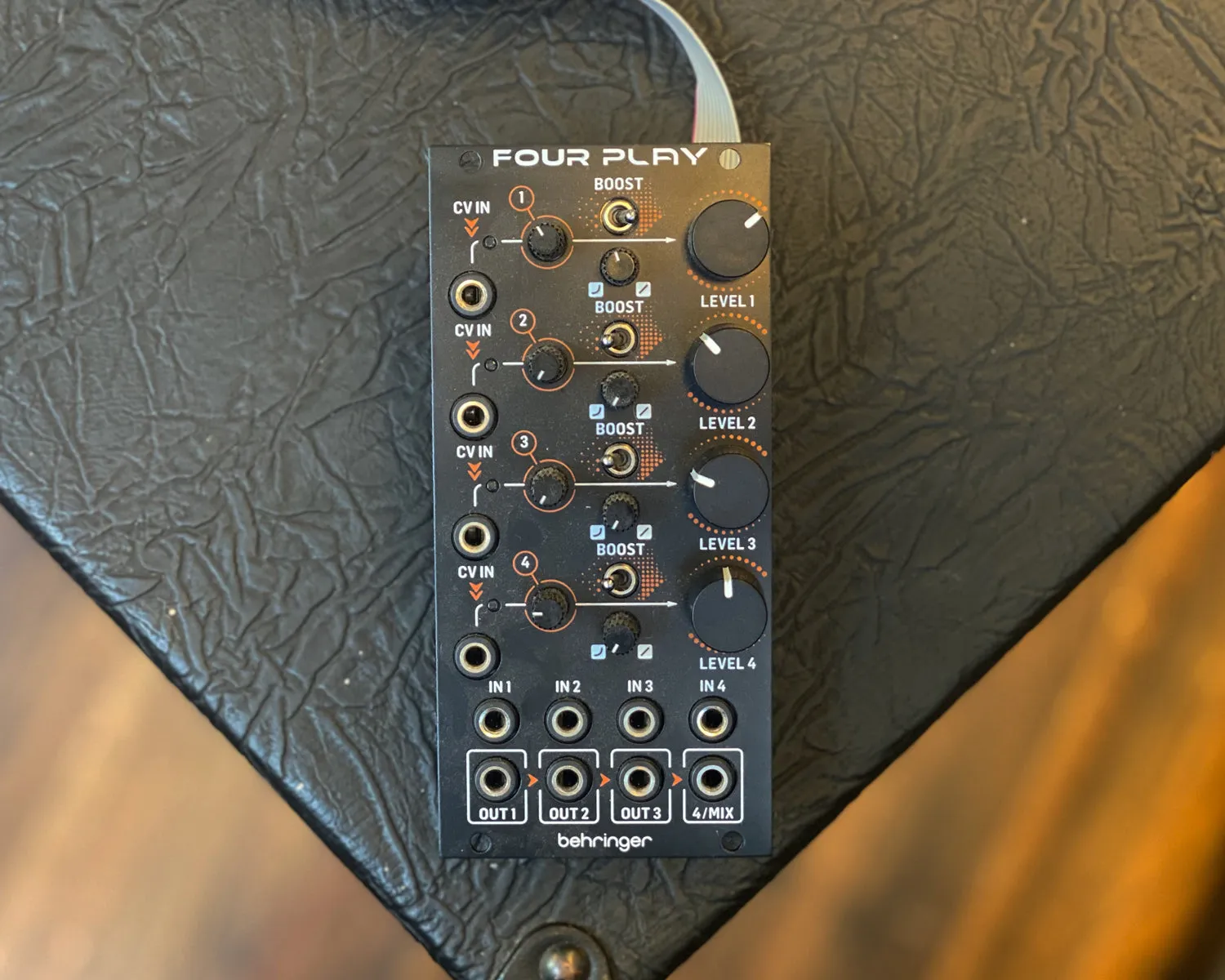 Behringer Four Play