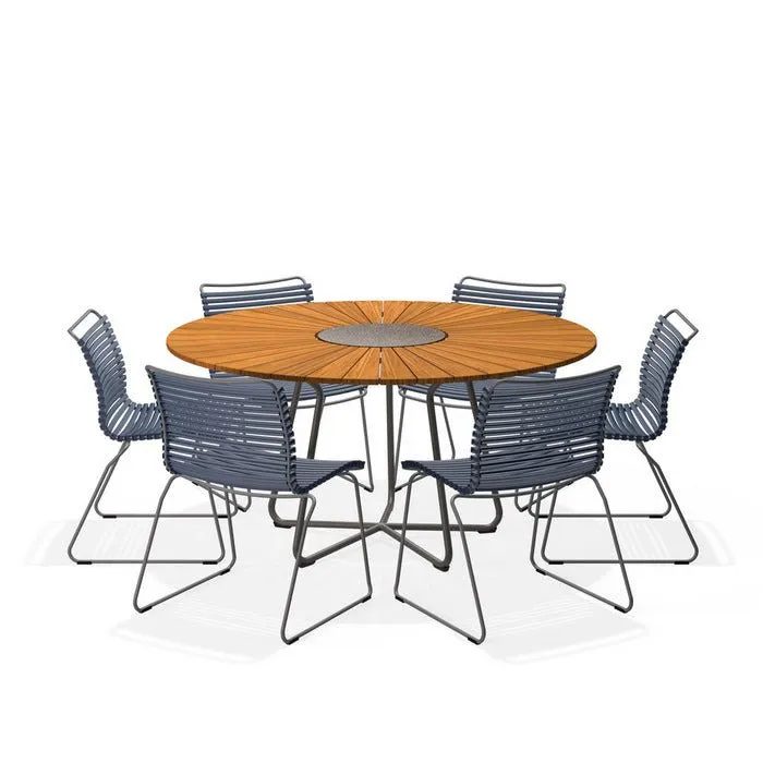 Circle Outdoor Table 1500dia   6 Click Chairs No Arm