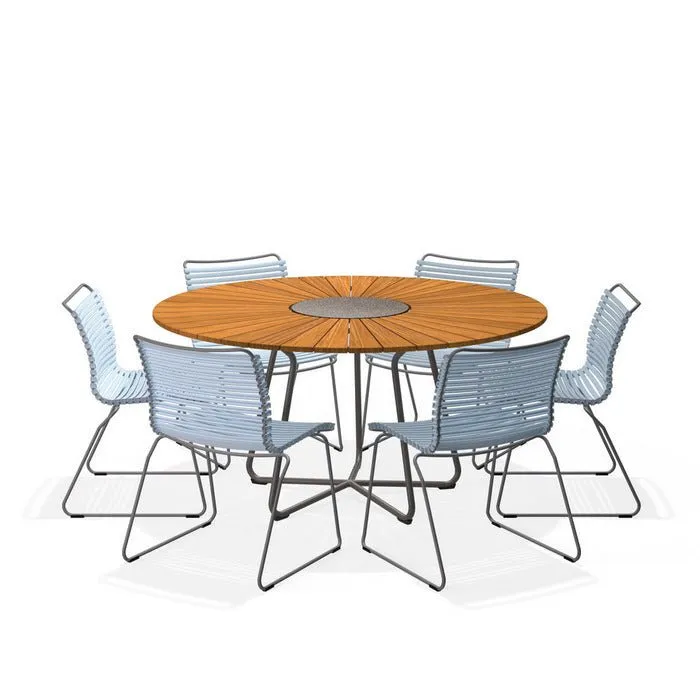 Circle Outdoor Table 1500dia   6 Click Chairs No Arm