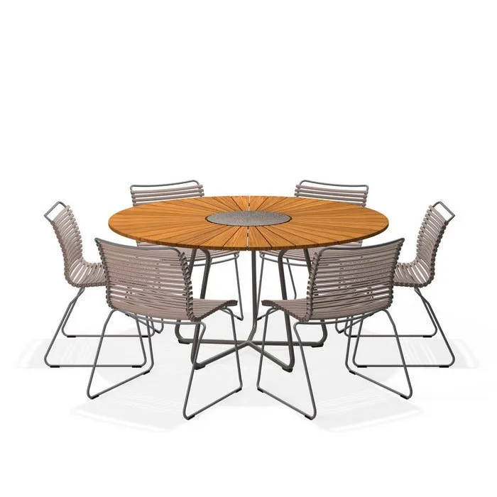 Circle Outdoor Table 1500dia   6 Click Chairs No Arm