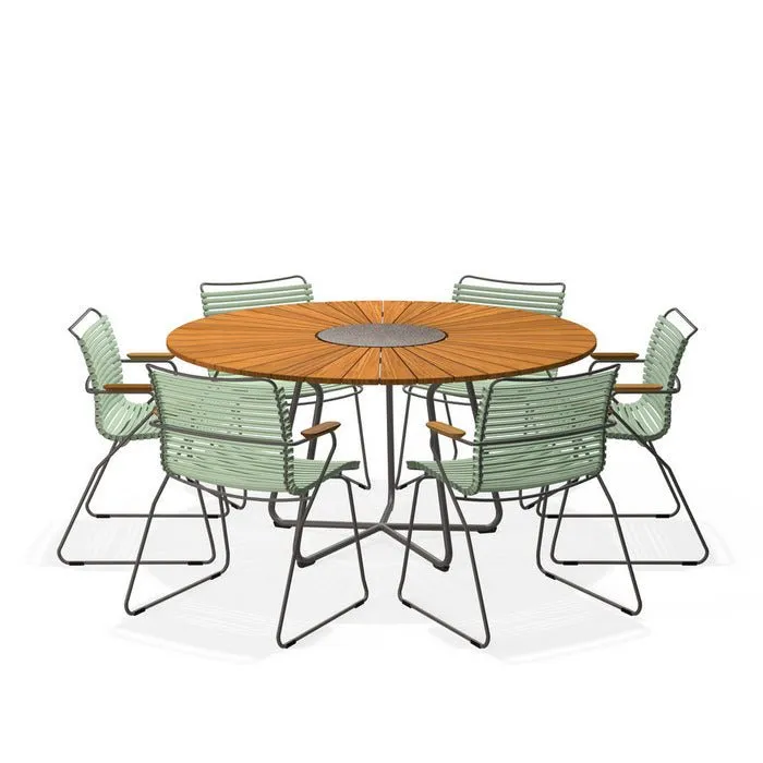 Circle Outdoor Table 1500dia   6 Click Chairs with Arm