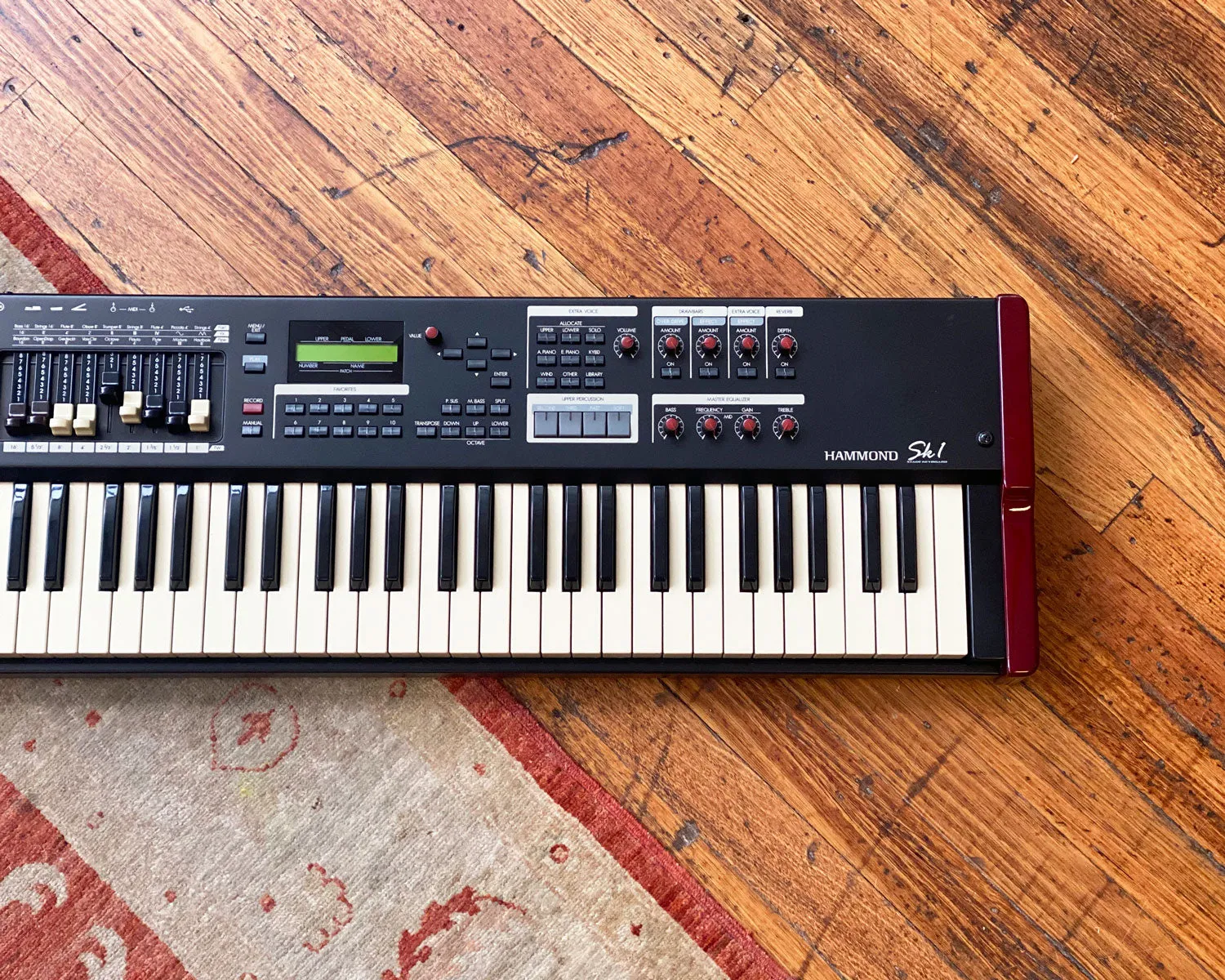Hammond SK1-73 w/ SKB Road Case, Volume Pedal, Sustain Pedal & Paperwork