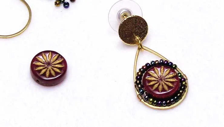 How to Wire Wrap a Coin Bead Inside a Bead Frame