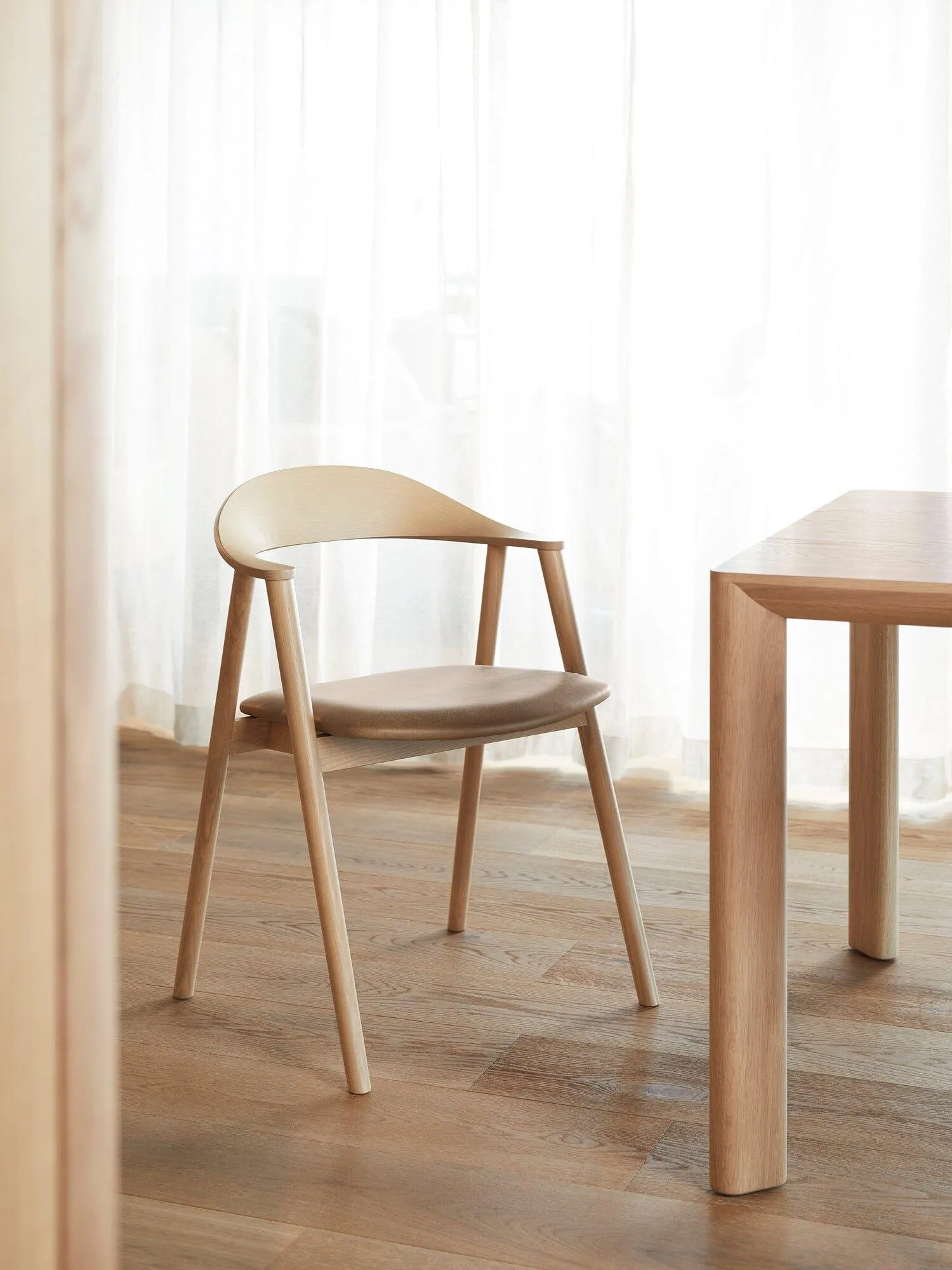 Karm Chair