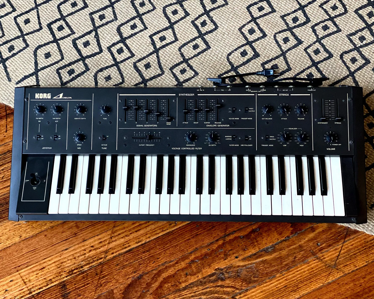 Korg Delta DL-50