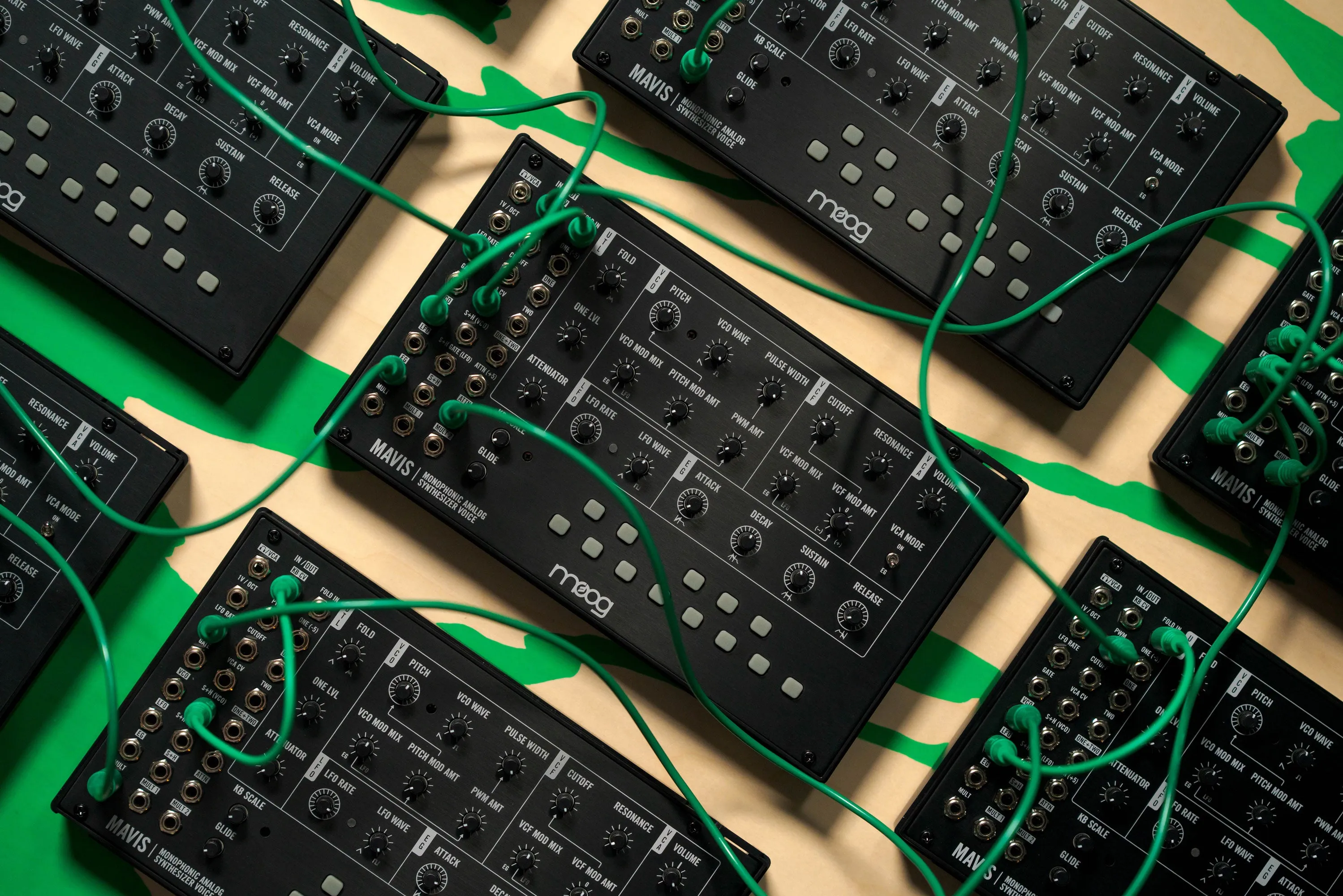 Moog Mavis DiY Semi-Modular Analogue Synthesizer