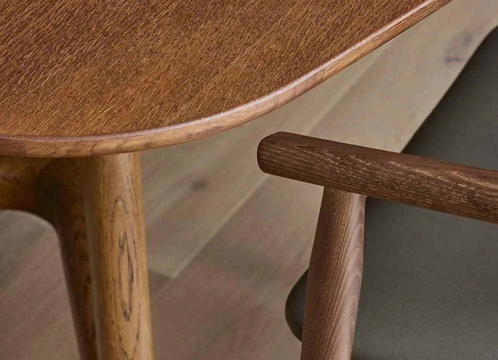 Otway Armchairs with Olive Leather (6)
