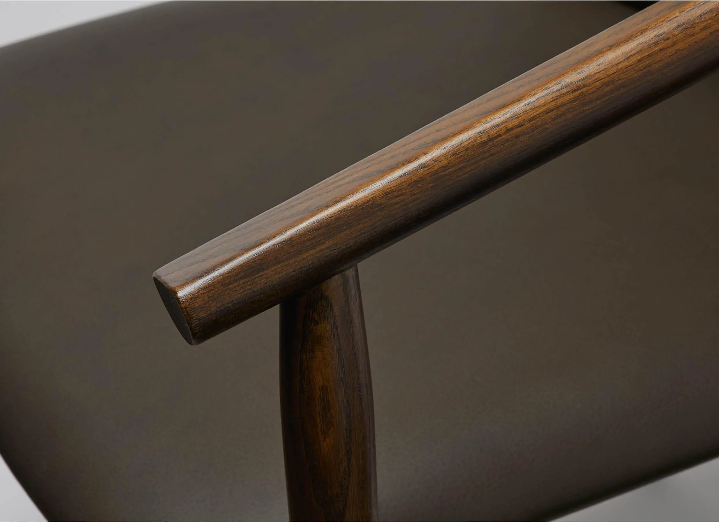 Otway Armchairs with Olive Leather (6)
