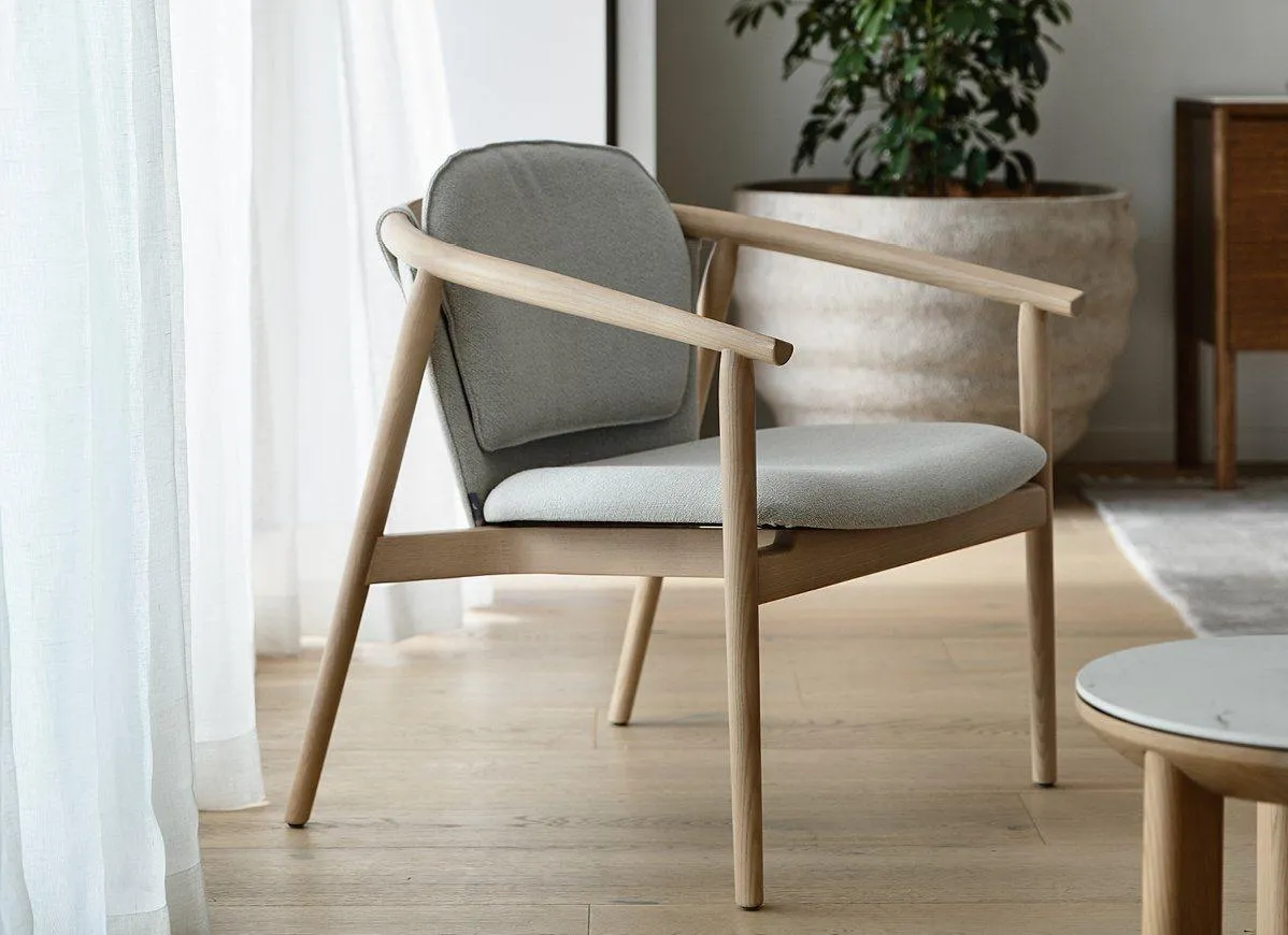 Otway Fabric Lounge Chair