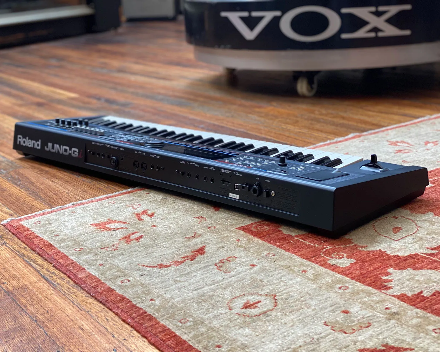 Roland Juno-Gi Mobile Synth w/ Digital Recorder
