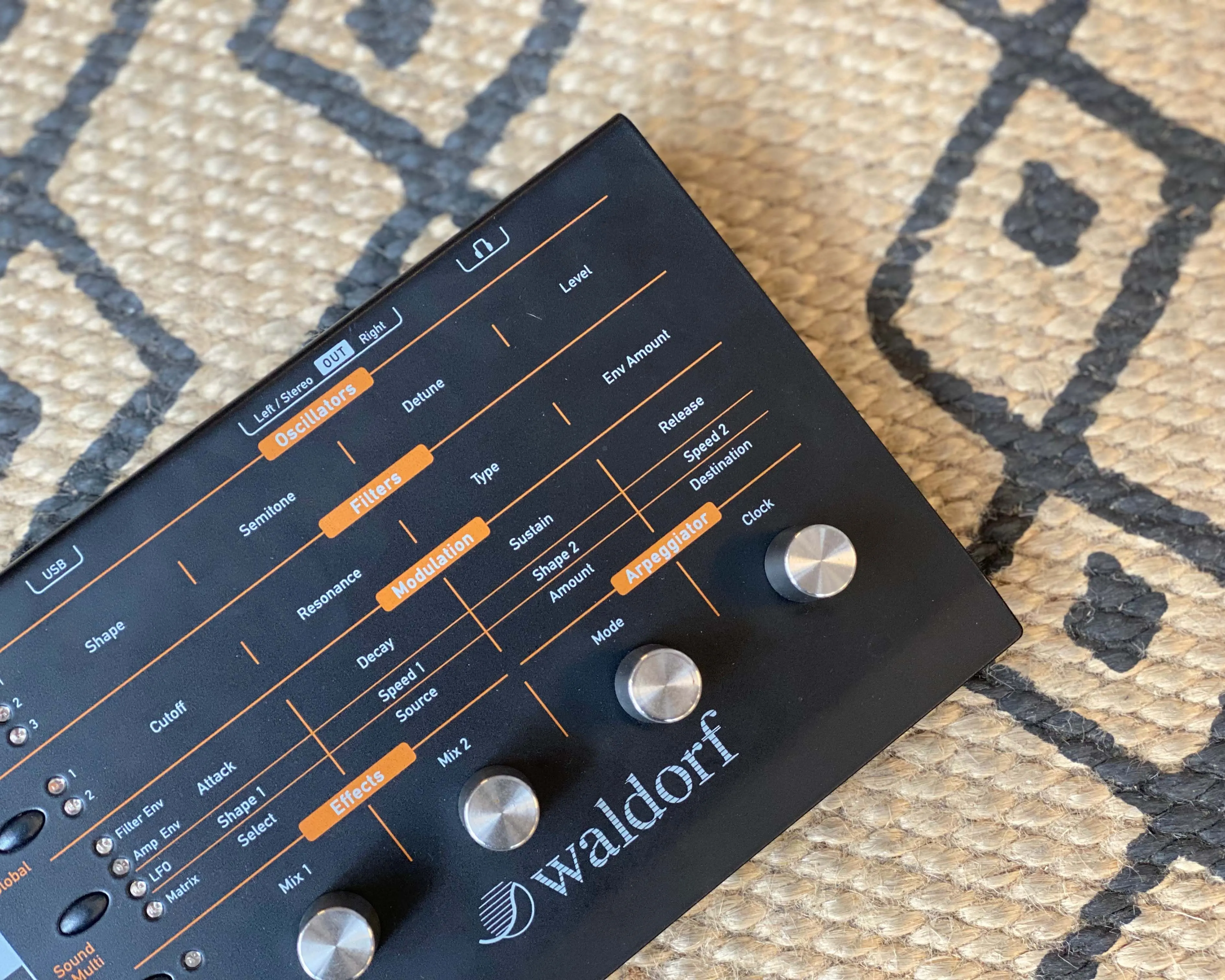 Waldorf Blofeld Black