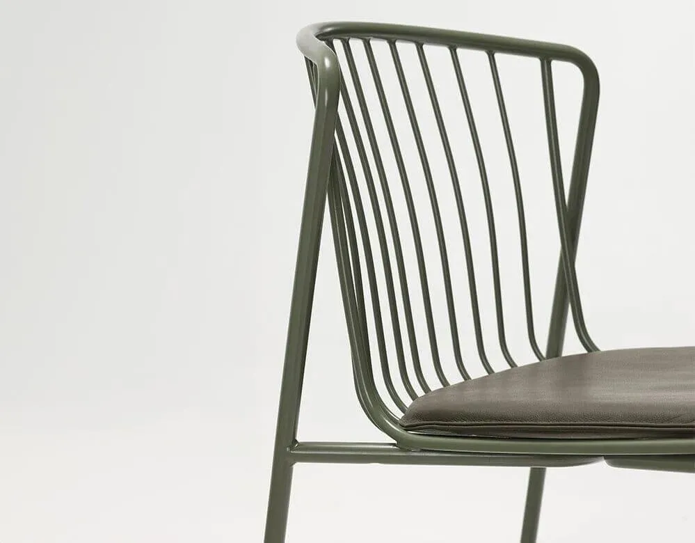 Wye Chair (Indoor)
