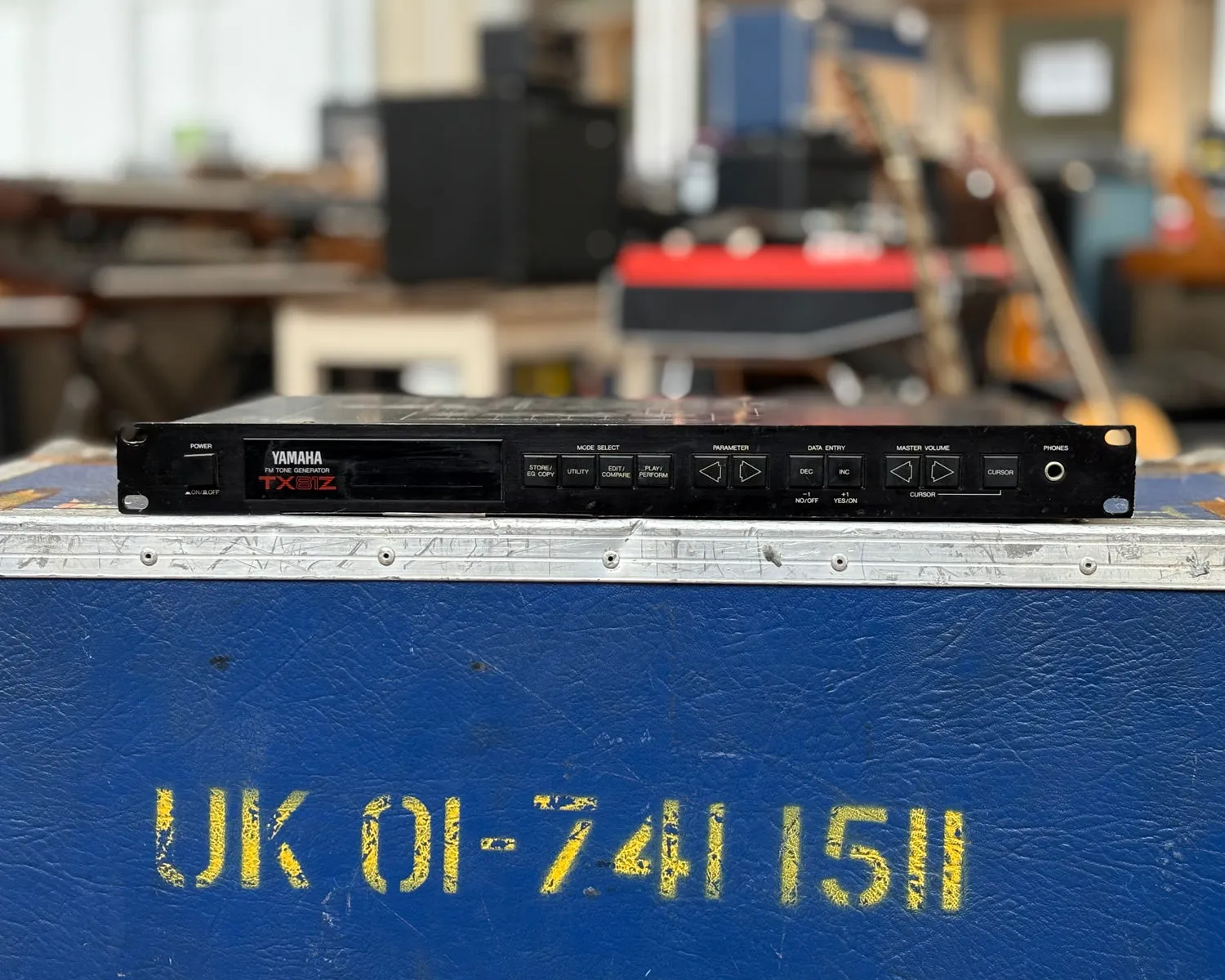 Yamaha TX81Z FM Tone Generator